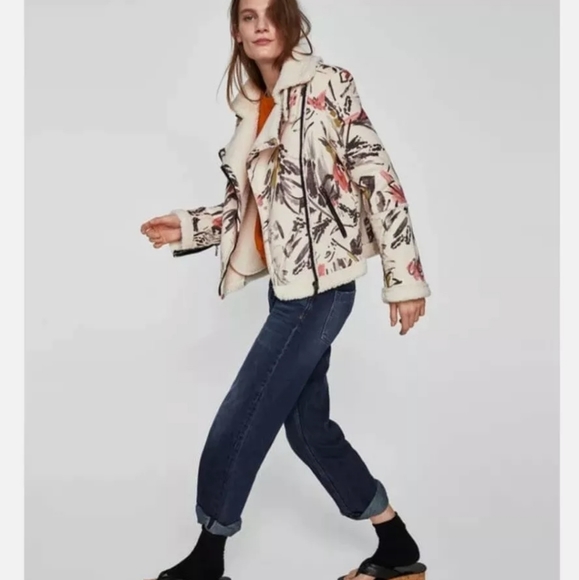 Zara Faux Suede Printed Jacket warm like Sweater - Picture 2 of 10